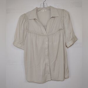 Entro Women's Cream Short Sleeve Button Down Top Size (M)